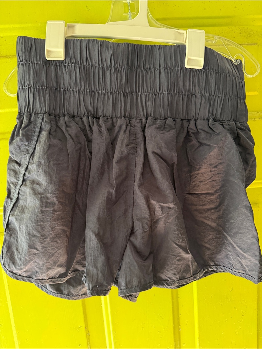 🇺🇸Smocked Waist Athletic Shorts in Charcoal
